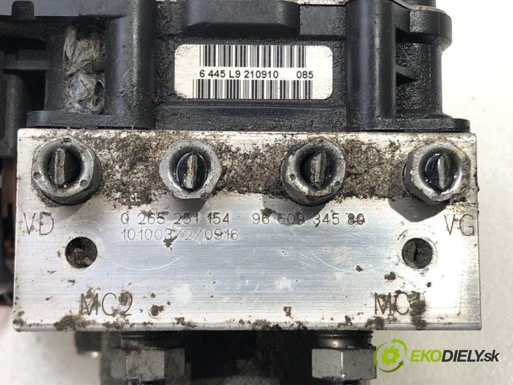 CITROEN C4 PICASSO I nadwozie wielkoprzestrzenne (MPV) (UD_) 2006 - 2015    1.6 HDi 80 kW [109 KM] olej napędowy 2007 - 2013  Pumpa ABS 0265251154 (Pumpy ABS)