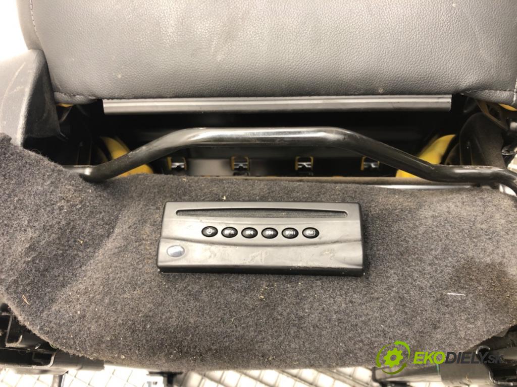 FORD S-MAX (WA6) 2006 - 2014    2.5 ST 162 kW [220 KM] benzyna 2006 - 2014  Sedadlo pravy obrazovka