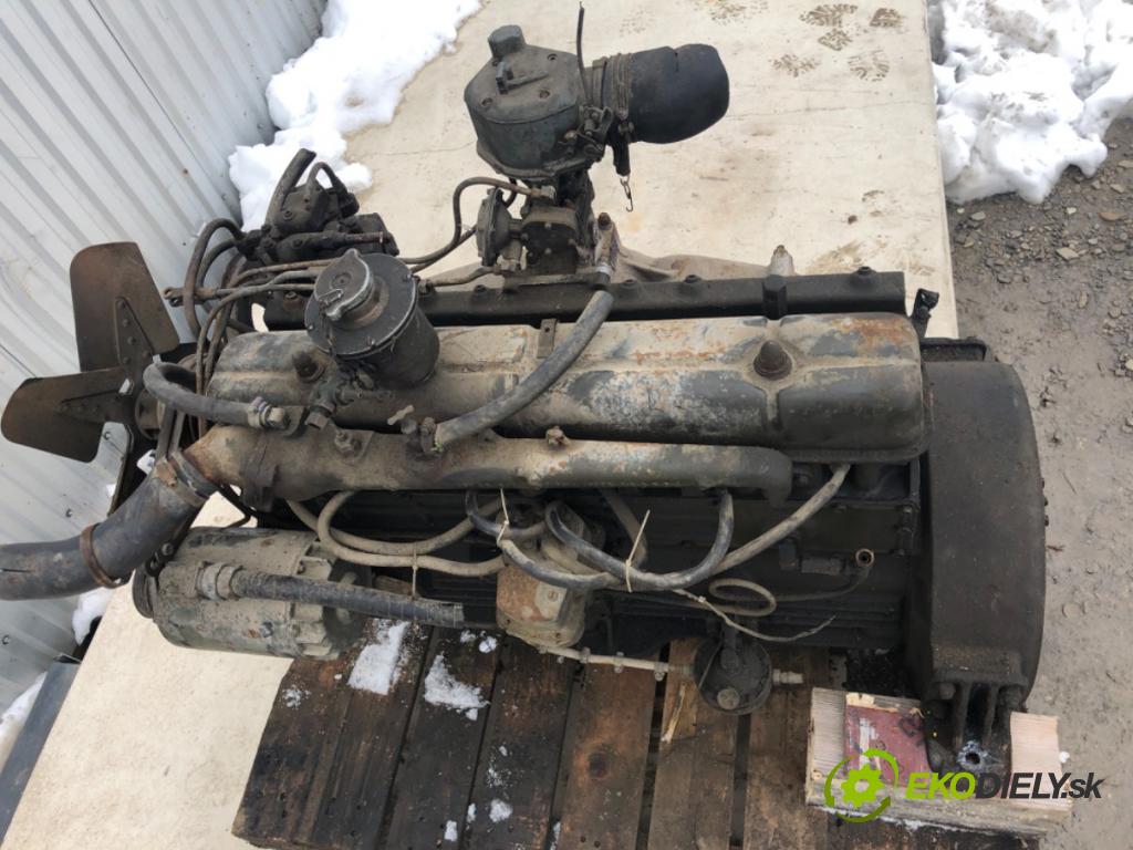 CIĘŻARÓWKA USA ---    ---  motor REO HOLLEY ZABYTKOWY USA (Motory (kompletní))