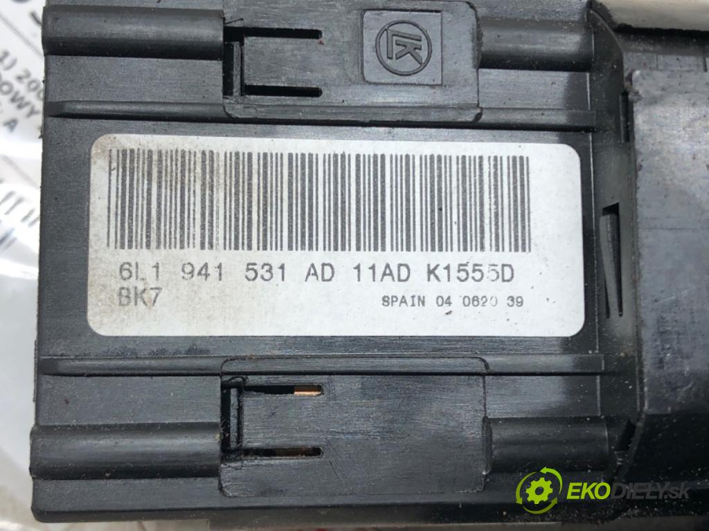SEAT IBIZA III (6L1) 2002 - 2009    1.9 SDI 47 kW [64 KM] olej napędowy 2002 - 2005  Spínač svetiel na prístrojovej doske 6L1941531AD (Prepínače, spínače, tlačidlá a ovládače kúrenia)