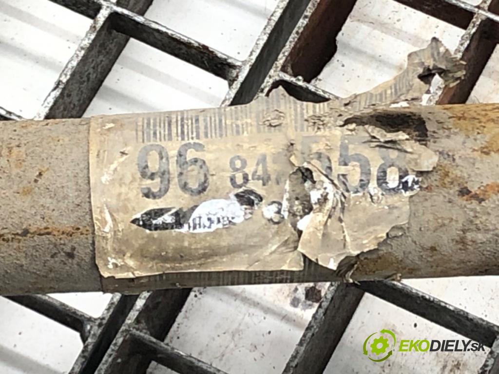 PEUGEOT 1007 (KM_) 2005 - 2022    1.6 16V 80 kW [109 KM] benzyna 2005 - 2022  Poloos pravá  (Poloosy)