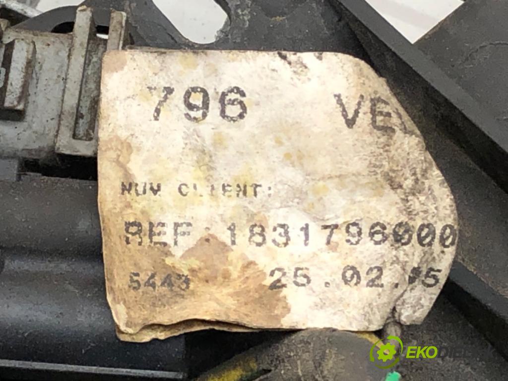 PEUGEOT 1007 (KM_) 2005 - 2022    1.6 16V 80 kW [109 KM] benzyna 2005 - 2022  Ventilátor chladiča  (Ventilátory)