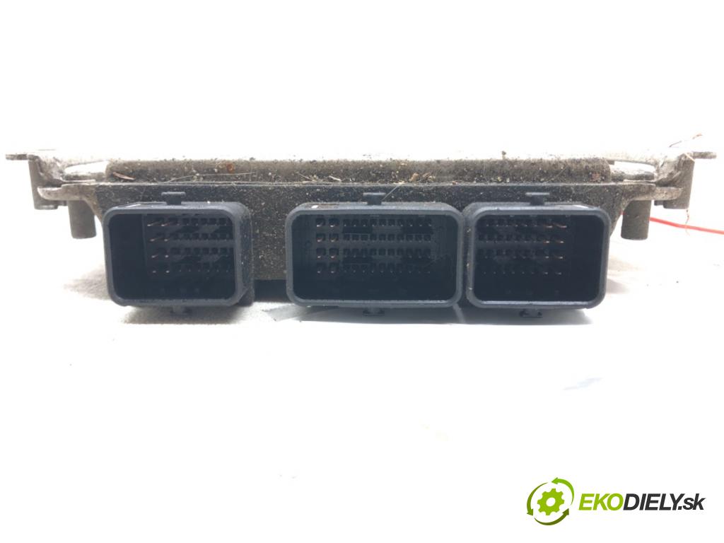 PEUGEOT 1007 (KM_) 2005 - 2022    1.6 16V 80 kW [109 KM] benzyna 2005 - 2022  riadiaca jednotka Motor 9658477080 0261208191 (Riadiace jednotky)