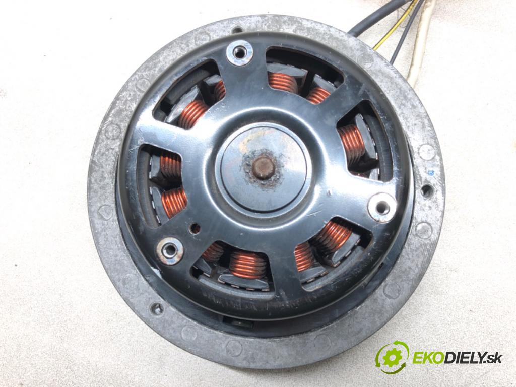 MASERATI QUATTROPORTE VI 2012 - 2022    3.0 S Q4 302 kW [411 KM] benzyna 2013 - 2022  Motorček ventilátora chladiča 500017502 940012202 (Ventilátory)