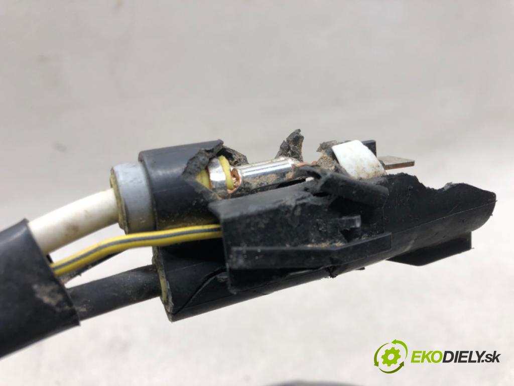 MASERATI QUATTROPORTE VI 2012 - 2022    3.0 S Q4 302 kW [411 KM] benzyna 2013 - 2022  Motorček ventilátora chladiča 500017502 940012202 (Ventilátory)