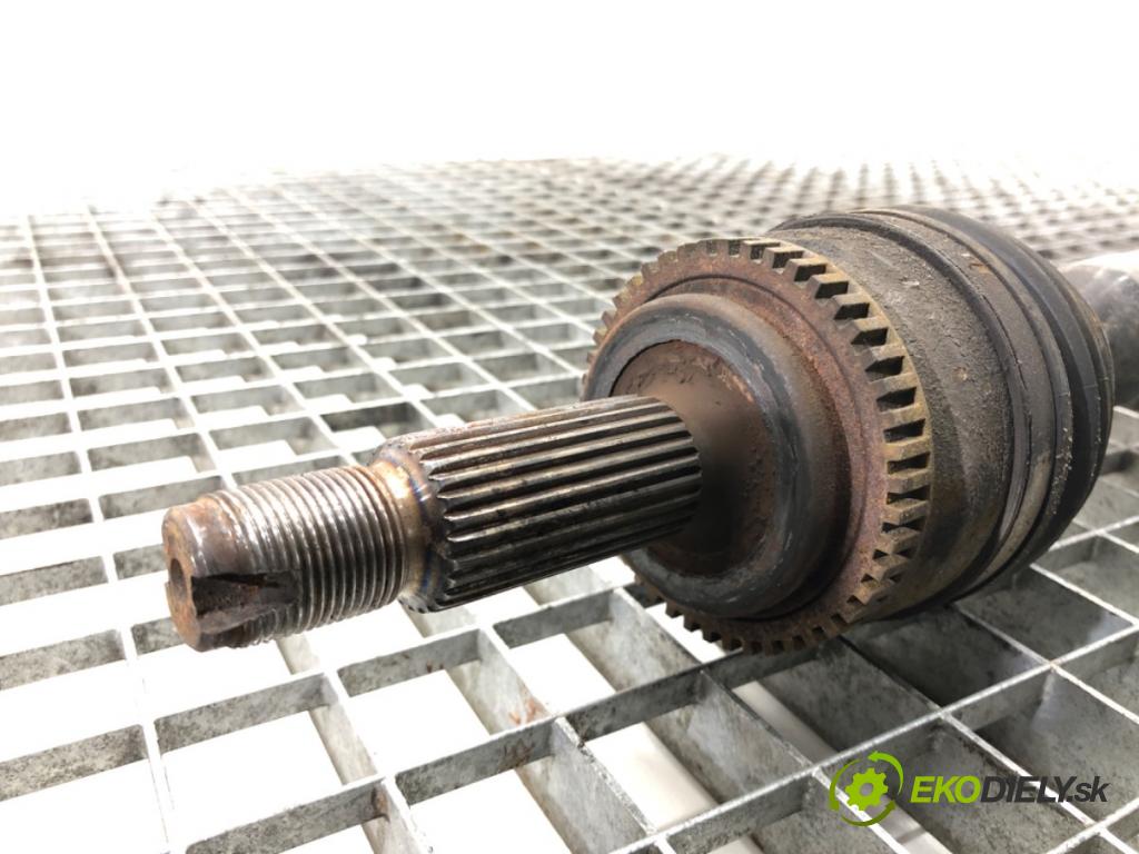 HYUNDAI i30 Kombi (GD) 2012 - 2022    1.4 CRDi 66 kW [90 KM] olej napędowy 2012 - 2022  Poloos pravá  (Poloosy)