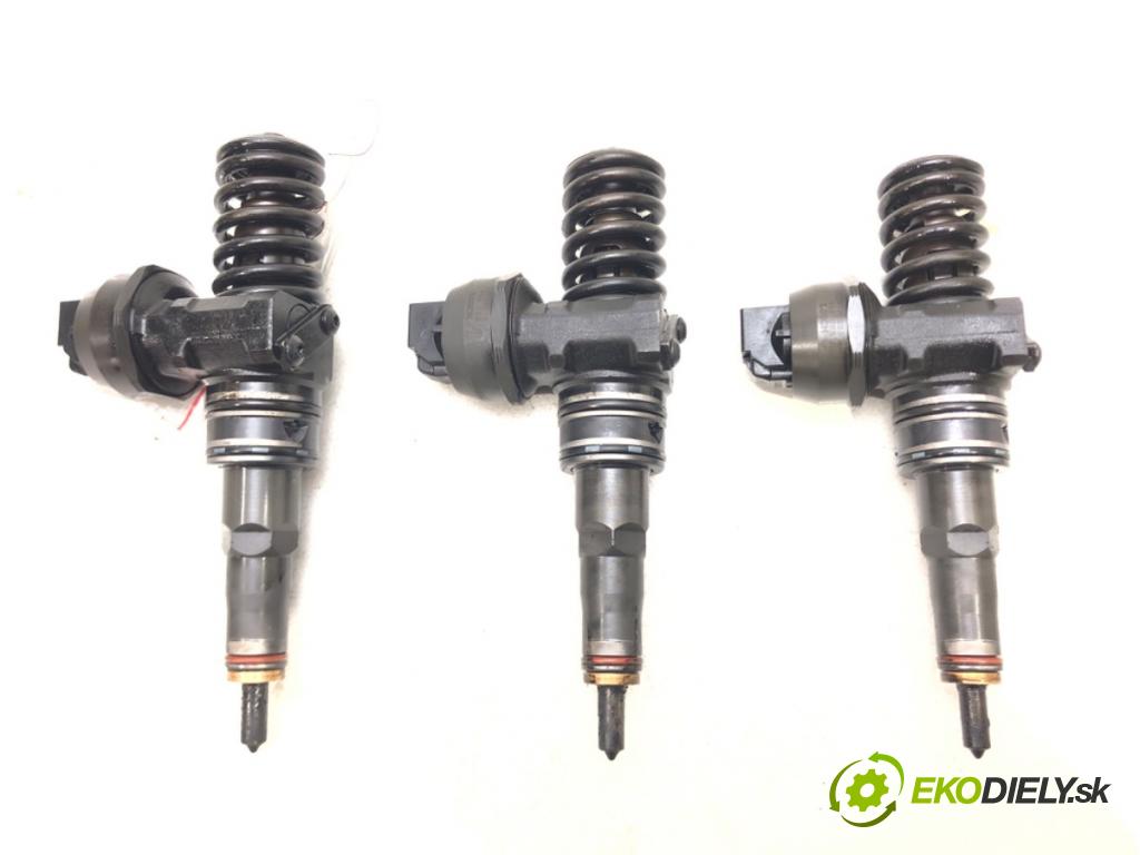 SEAT CORDOBA (6L2) 2002 - 2009    1.4 TDI 55 kW [75 KM] olej napędowy 2002 - 2005  vstřikovací ventily 0414720035 045130073T