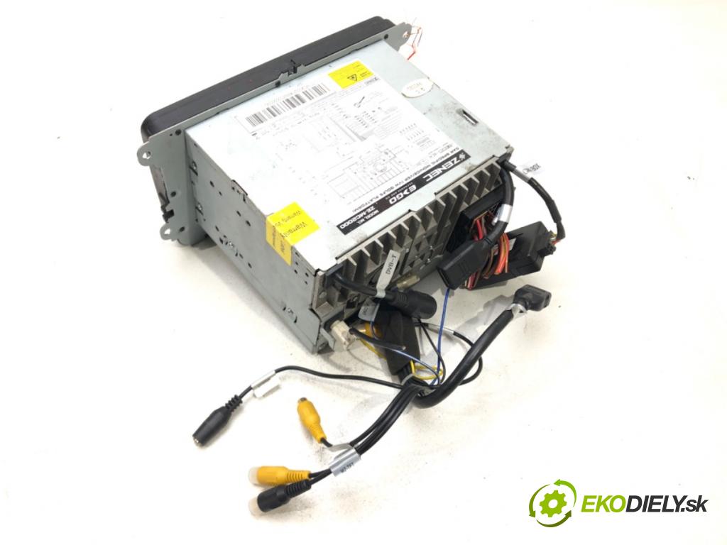 VW GOLF V (1K1) 2003 - 2010    1.9 TDI 77 kW [105 KM] olej napędowy 2003 - 2008  RADIO Navigácia ZENEC ZE-MC2000 (Audio zariadenia)