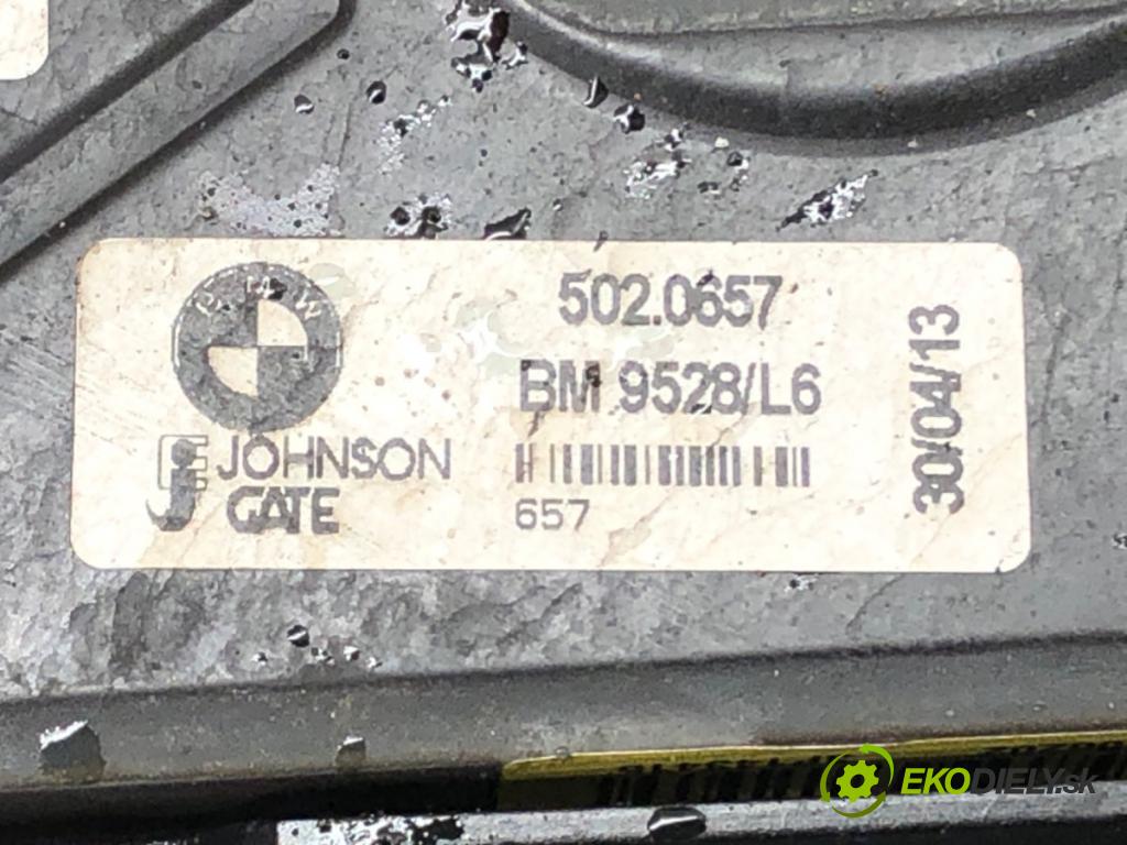 BMW 5 (F10) 2009 - 2016    528 i xDrive 180 kW [245 KM] benzyna 2011 - 2016  Ventilátor chladiča 7618784 7618787 (Ventilátory)