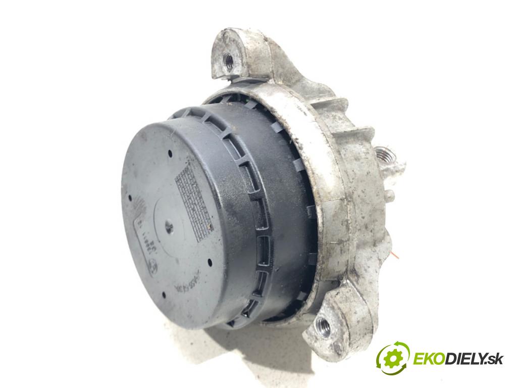 BMW 5 (F10) 2009 - 2016    528 i xDrive 180 kW [245 KM] benzyna 2011 - 2016  AirBag Motor ľavá strana 6794471 (Držiaky motora)