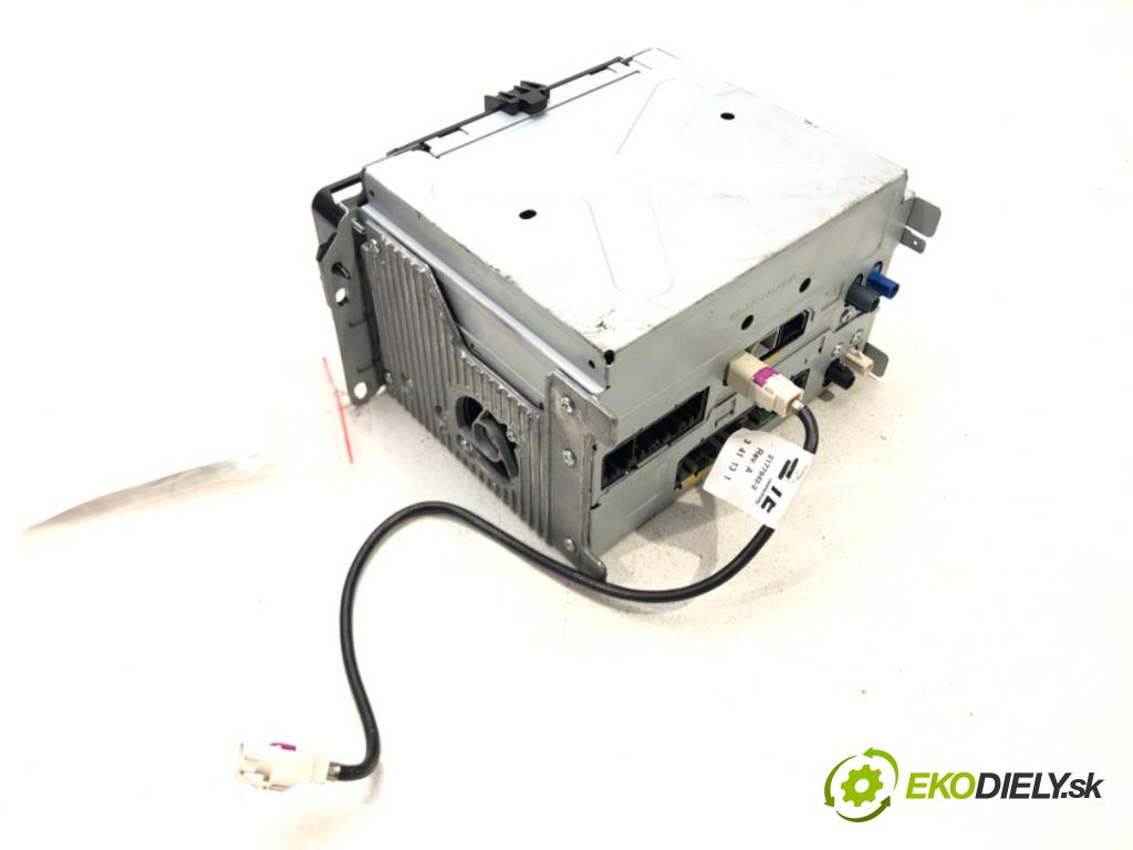 MASERATI QUATTROPORTE VI 2012 - 2022    3.0 S Q4 302 kW [411 KM] benzyna 2013 - 2022  RADIO Navigácia 06700084900 (Audio zariadenia)