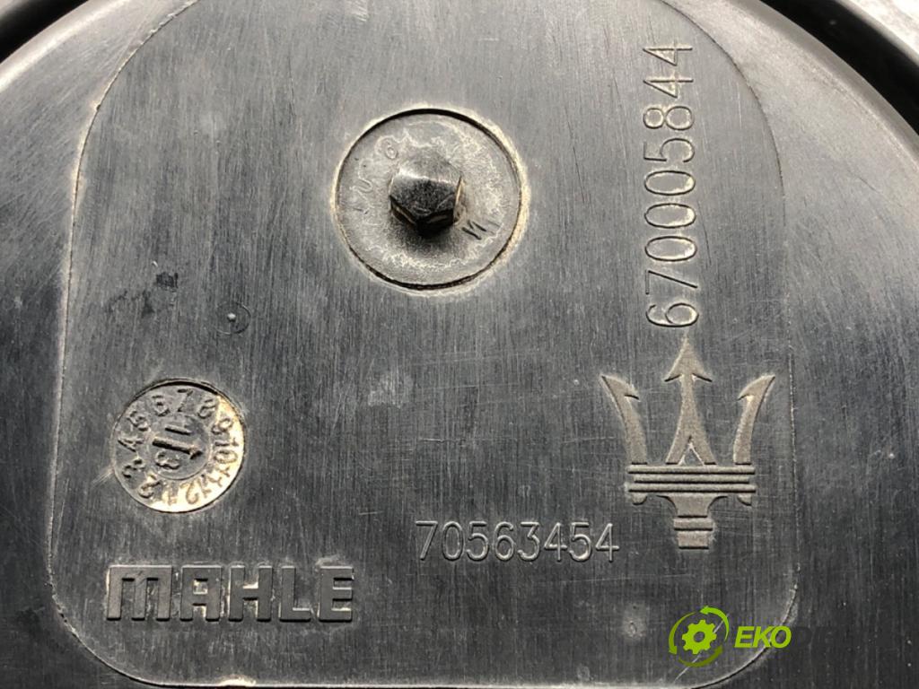 MASERATI QUATTROPORTE VI 2012 - 2022    3.0 S Q4 302 kW [411 KM] benzyna 2013 - 2022  Obal filtra vzduchu 670005844 (Obaly filtrov vzduchu)