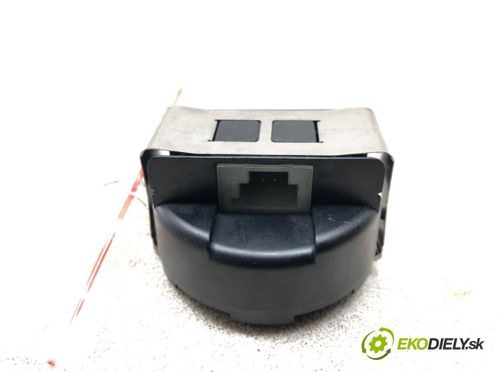 MASERATI QUATTROPORTE VI 2012 - 2022    3.0 S Q4 302 kW [411 KM] benzyna 2013 - 2022  Snímač dažďa 670008302 (Snímače dažďa)