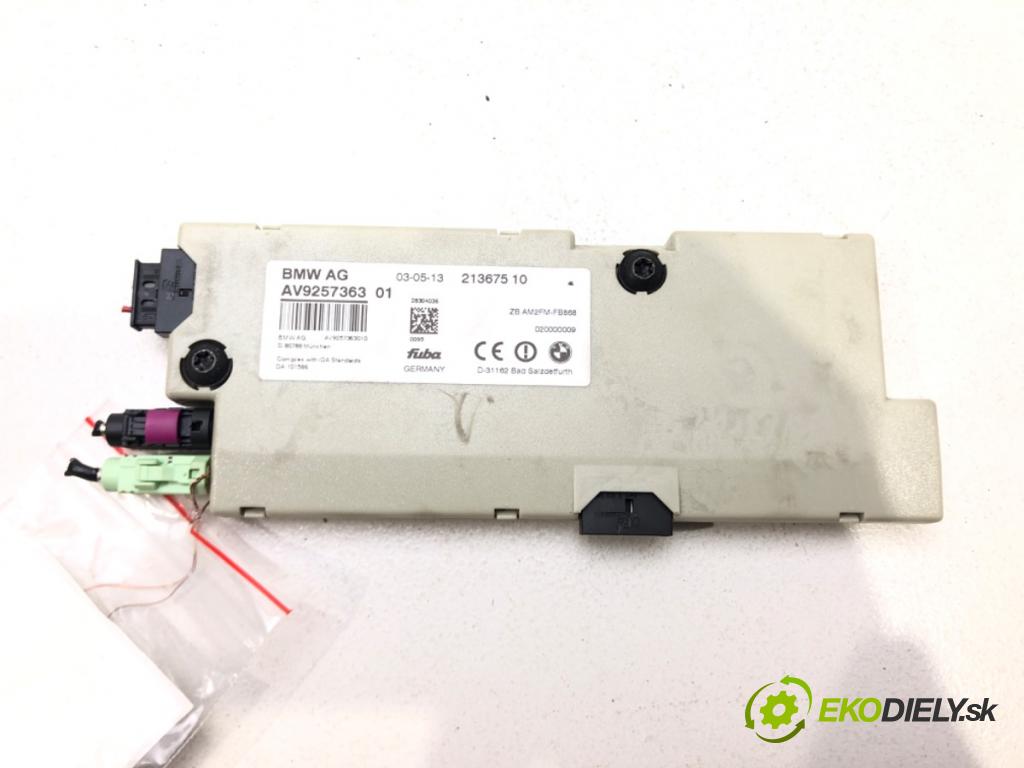 BMW 5 (F10) 2009 - 2016    528 i xDrive 180 kW [245 KM] benzyna 2011 - 2016  Zosilňovač Antenní: 9257363 (Zosilňovače)