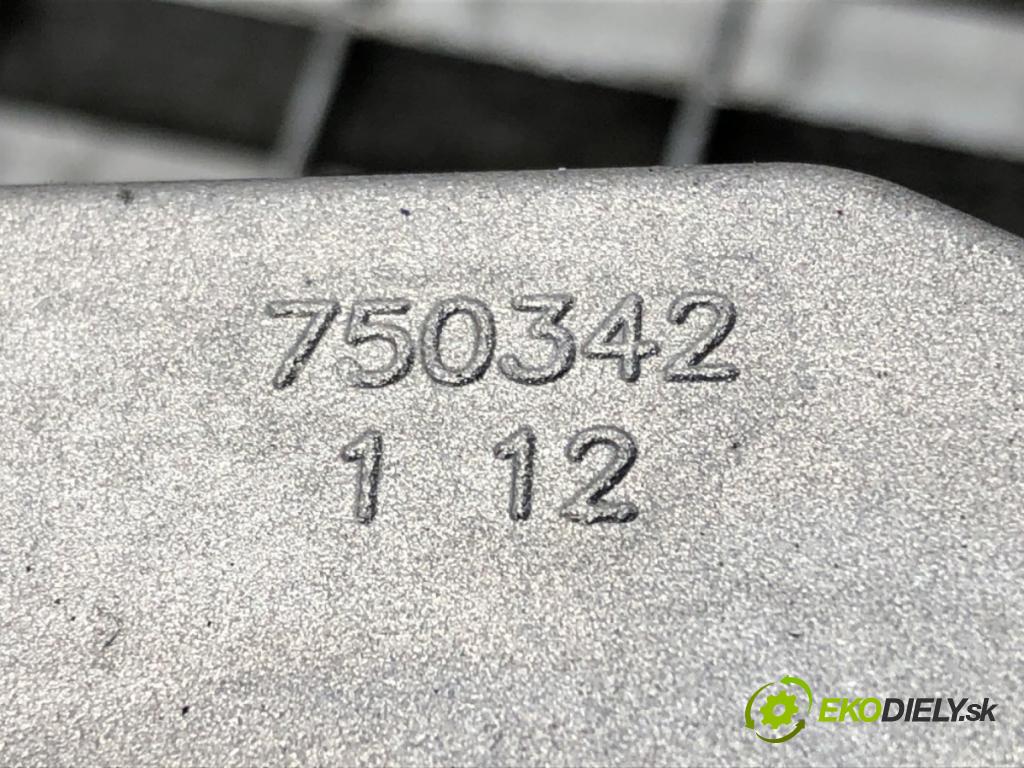 MASERATI QUATTROPORTE VI 2012 - 2022    3.0 S Q4 302 kW [411 KM] benzyna 2013 - 2022  Hriadeľ, tyč volantu 06700067910 (Tyče riadenia (volantu))