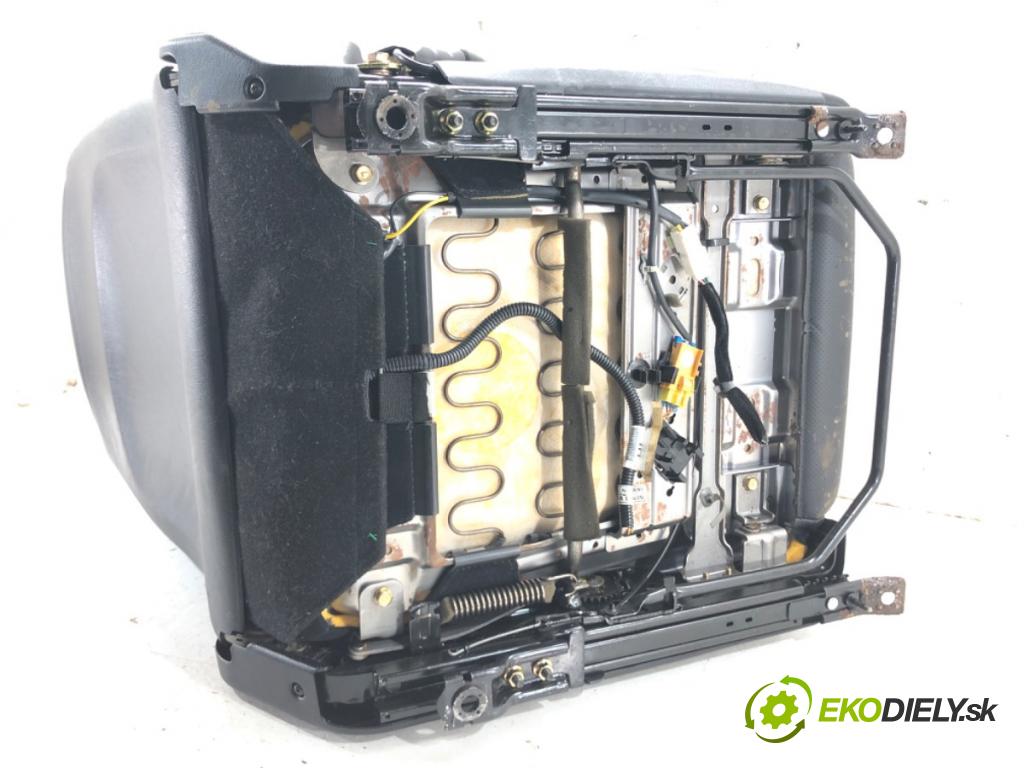 HYUNDAI COUPE II (GK) 2001 - 2012    2.7 V6 123 kW [167 KM] benzyna 2002 - 2009  Sedadlo ľavy  (Sedačky, sedadlá)