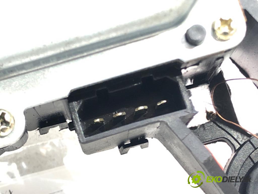 VW POLO (6N2) 1999 - 2001    1.4 TDI 55 kW [75 KM] olej napędowy 1999 - 2001  Motorček stieračov zad  (Ostatné)