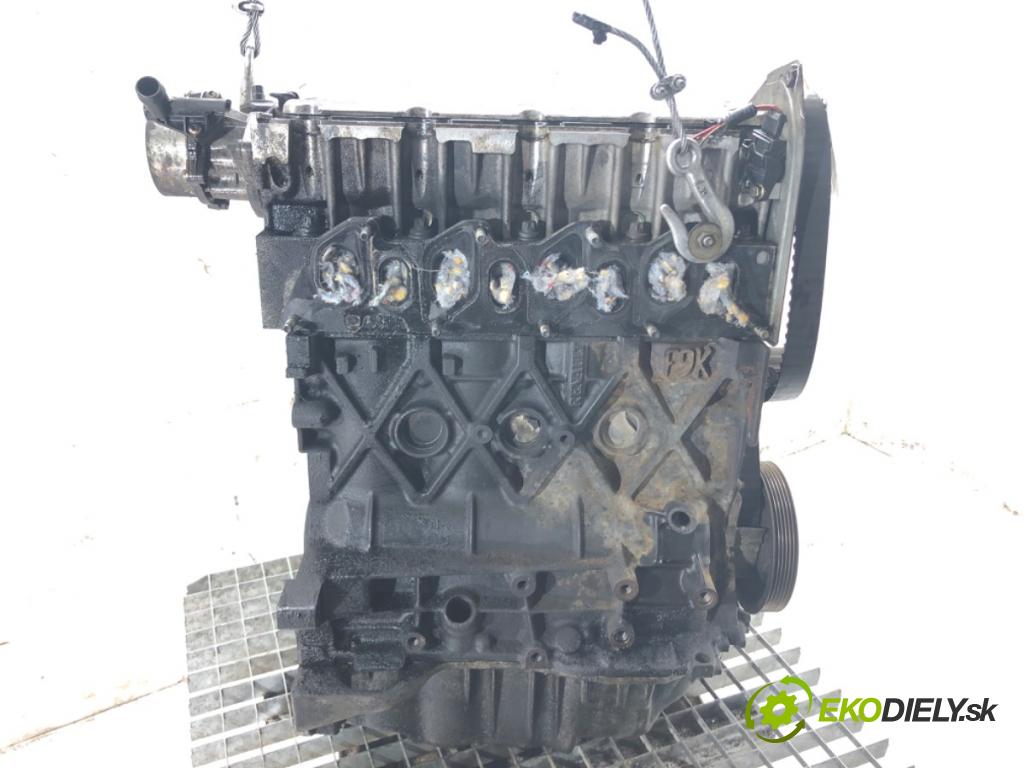 VOLVO V40 Kombi (645) 1995 - 2004    1.9 DI 75 kW [102 KM] olej napędowy 2000 - 2004  Motor D4192T4 (Motory (kompletné))