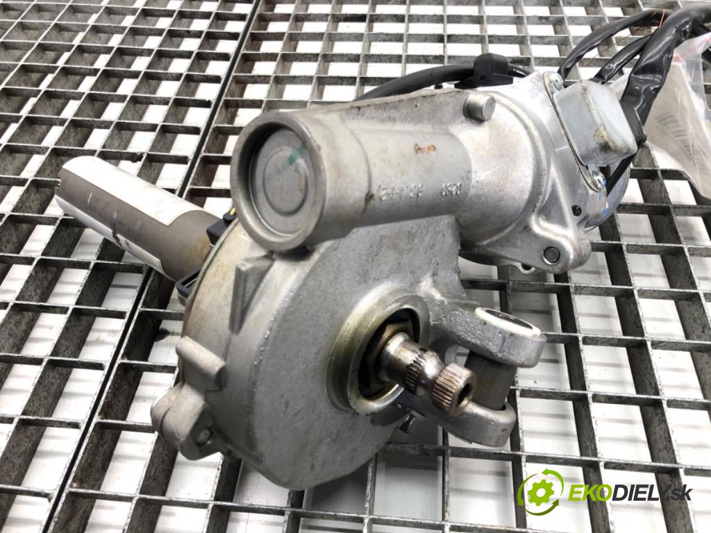 TOYOTA AURIS (_E15_) 2006 - 2012    1.4 D-4D (NDE150_) 66 kW [90 KM] olej napędowy 200  Pumpa servočerpadlo 45200-02281 (Servočerpadlá, pumpy riadenia)