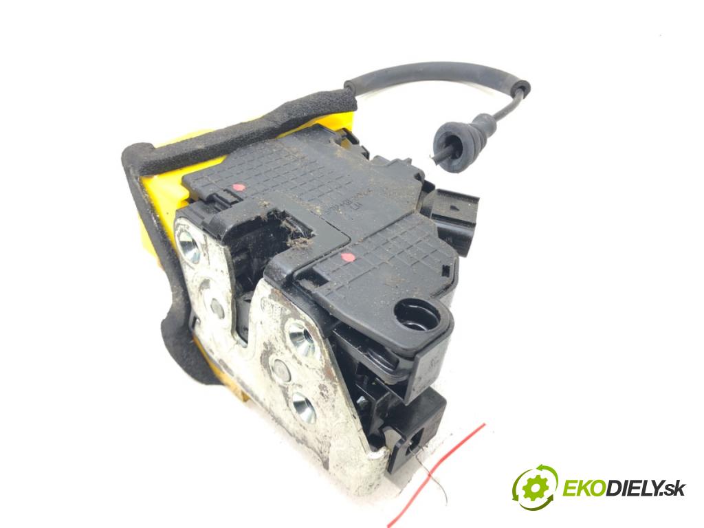 KIA CEED (JD) 2012 - 2018    1.6 CRDi 128 94 kW [128 KM] olej napędowy 2012 - 2  zámok přední část levý 81310-A2100