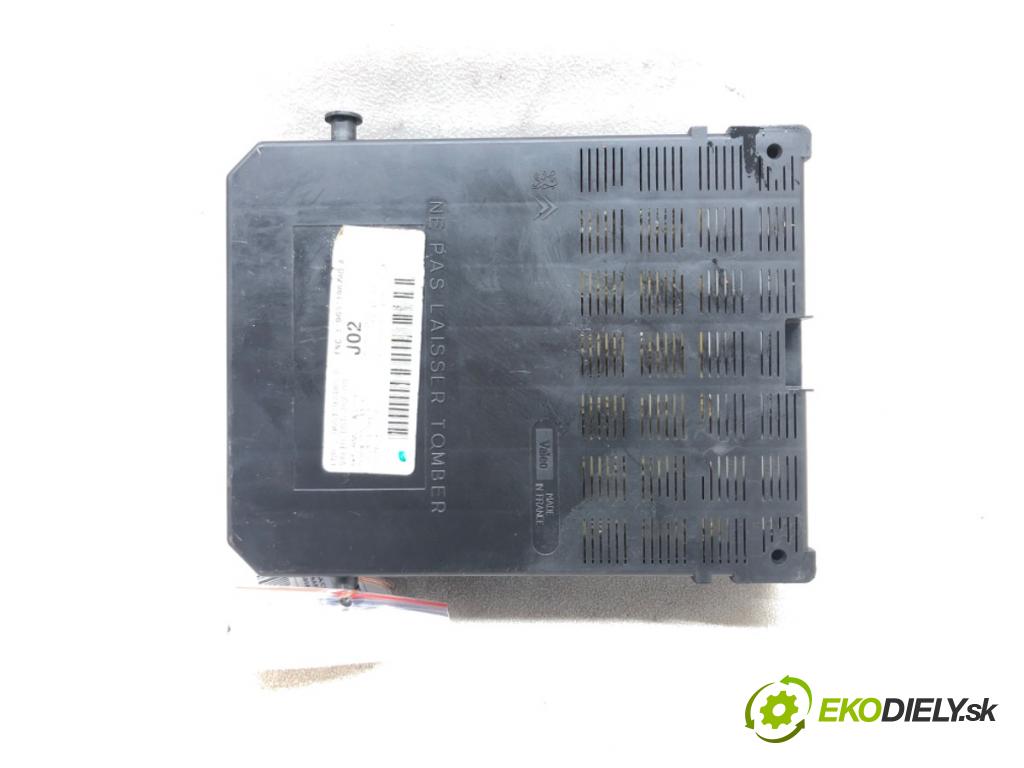 PEUGEOT 307 (3A/C) 2000 - 2012    2.0 HDi 90 66 kW [90 KM] olej napędowy 2000 - 2007  Modul BSI 9651197480A (Poistkové skrinky)