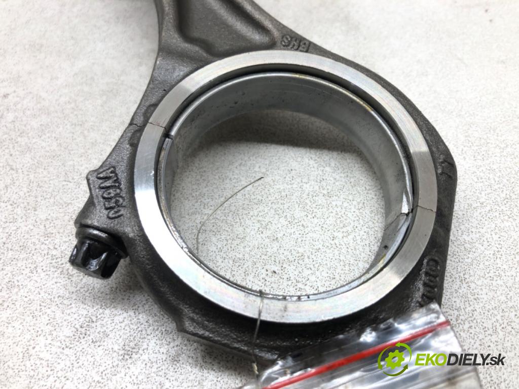 AUDI A4 B7 Avant (8ED) 2004 - 2008    3.0 TDI quattro 150 kW [204 KM] olej napędowy 2004  PIEST: ojnica BKN (Piesty)