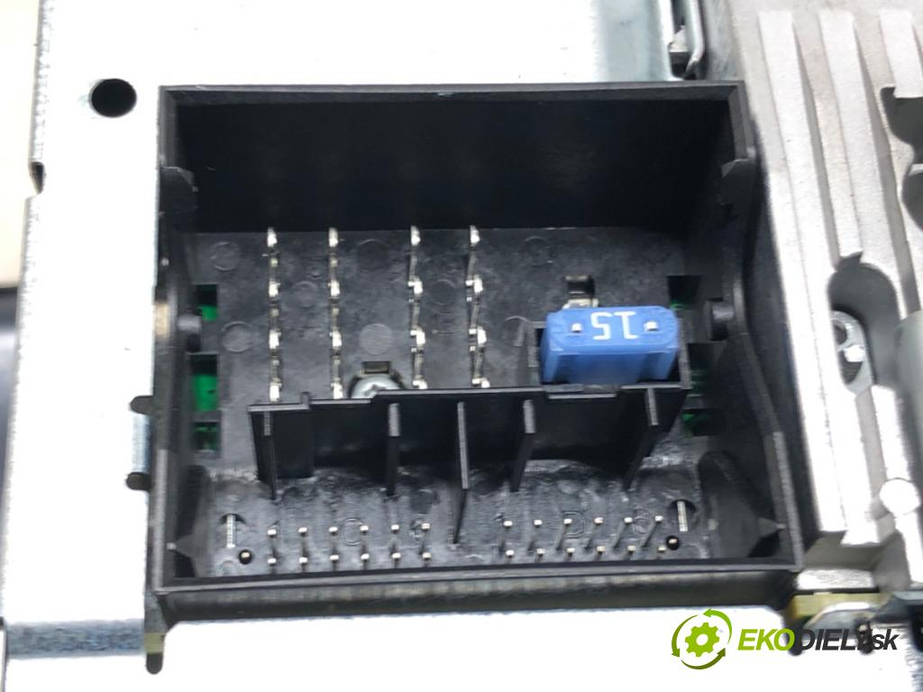 FORD MONDEO IV (BA7) 2007 - 2015    2.0 TDCi 120 kW [163 KM] olej napędowy 2010 - 2015  RADIO Navigácia BS7T18K931EG (Audio zariadenia)