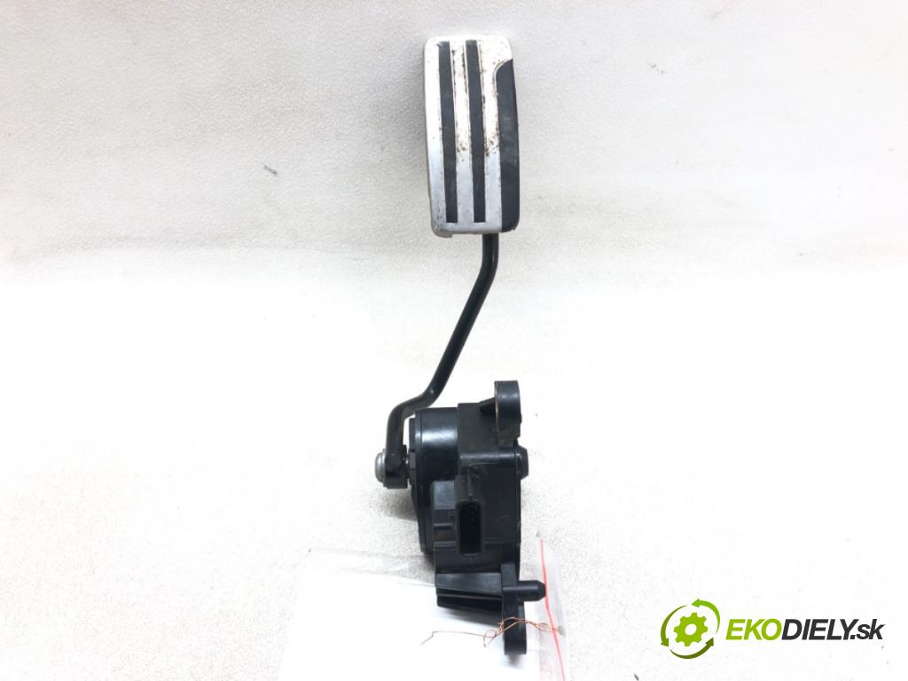 NISSAN SENTRA VI (B16) 2006 - 2013    2.5 149 kW [203 KM] benzyna 2006 - 2012  Potenciometer plynového pedálu 18002ET80C (Pedále)