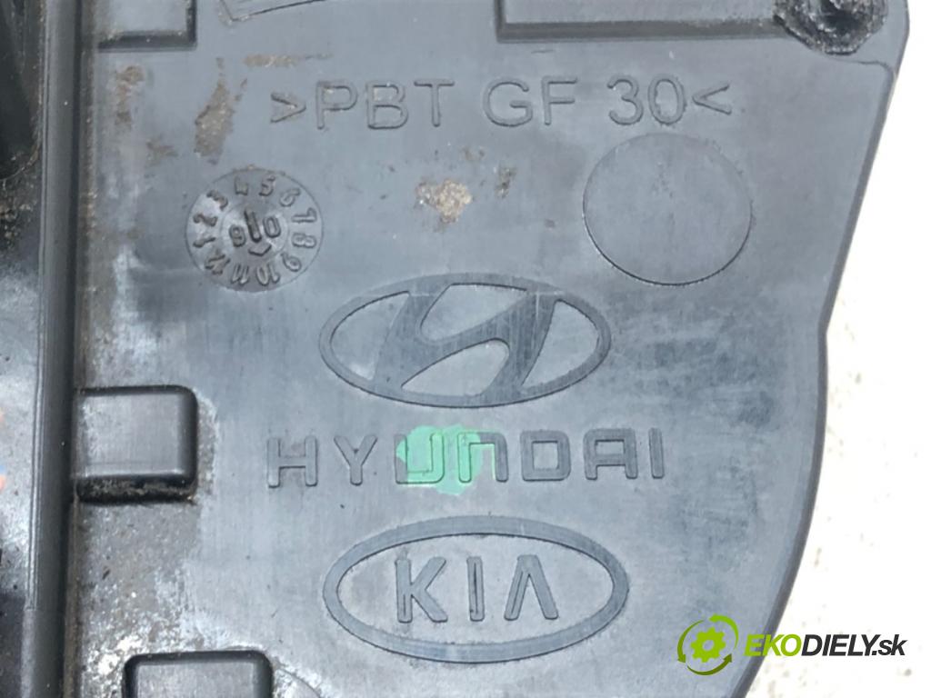 KIA CEED liftback (ED) 2006 - 2012    1.6 CRDi 115 85 kW [115 KM] olej napędowy 2006 - 2  zámok přední část levý 7 pin
