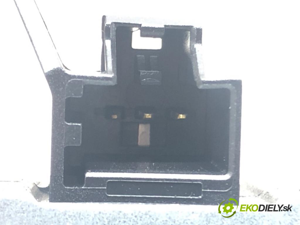 FORD TRANSIT CONNECT (P65_, P70_, P80_) 2002 - 2022    1.8 TDCi 66 kW [90 KM] olej napędowy 2002 - 2013  Motorček stieračov zad ľavy 6T1617404AB (Ostatné)