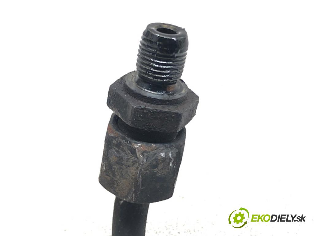 VW PASSAT B5 (3B2) 1996 - 2001    1.9 TDI 66 kW [90 KM] olej napędowy 1996 - 2000  rúrka turba  (Hadice intercoolera)