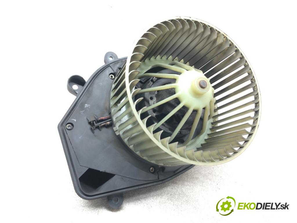 VW PASSAT B5 (3B2) 1996 - 2001    1.9 TDI 66 kW [90 KM] olej napędowy 1996 - 2000  Ventilátor ventilátor kúrenia 8D1820021 (Ventilátory kúrenia)