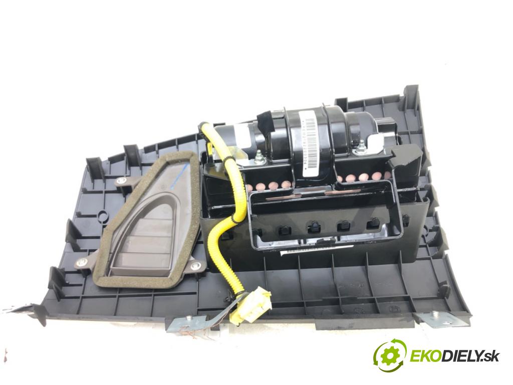 NISSAN TIIDA liftback (C11) 2004 - 2013    1.6 81 kW [110 KM] benzyna 2007 - 2011  AirBag spolujazdca  (Airbagy)