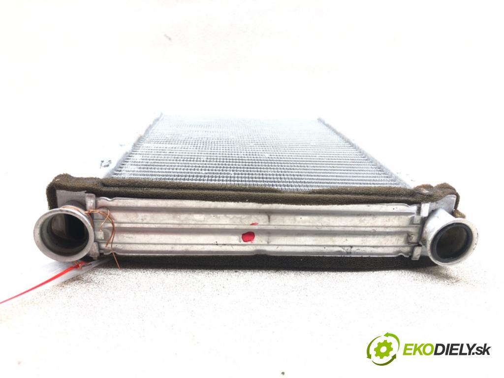 TOYOTA COROLLA (_E12_) 2001 - 2007    1.4 VVT-i (ZZE120_) 71 kW [97 KM] benzyna 2001 - 2  Výhrevné teleso, radiátor kúrenia  (Radiátory kúrenia)