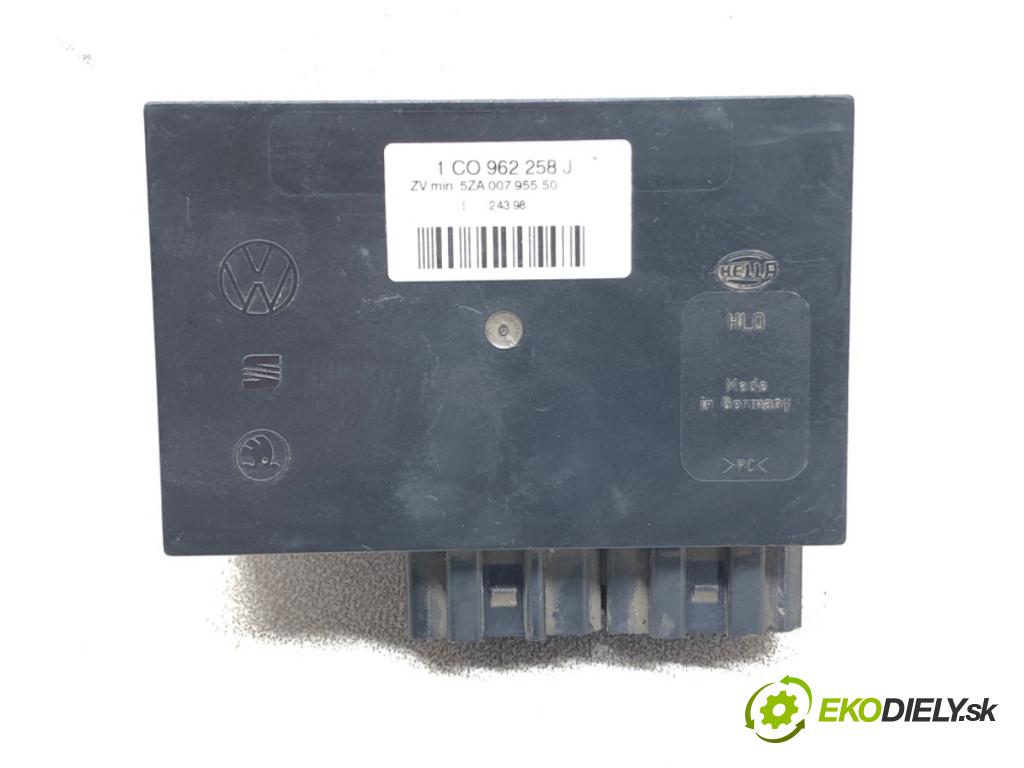 SKODA OCTAVIA I (1U2) 1996 - 2010    1.6 74 kW [101 KM] benzyna 1997 - 2007  Modul komfortu 1C0962258J (Moduly komfortu)