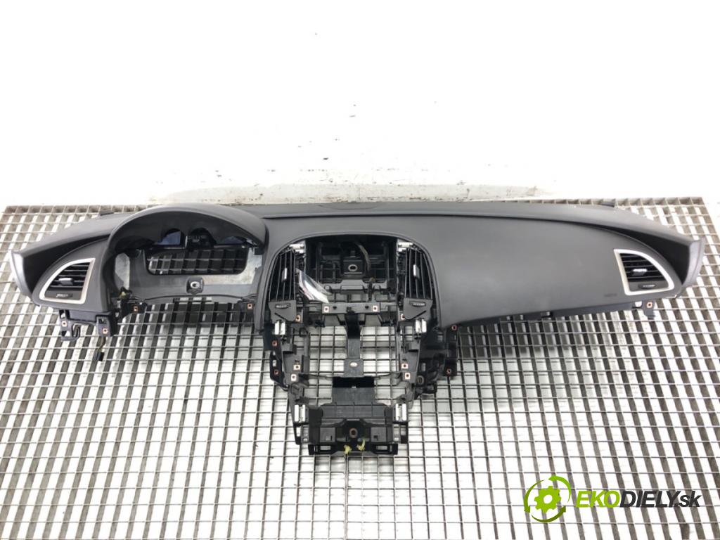 OPEL ASTRA J (P10) 2009 - 2015    1.3 CDTI (68) 70 kW [95 KM] olej napędowy 2009 - 2  Palubná doska  (Palubné dosky)