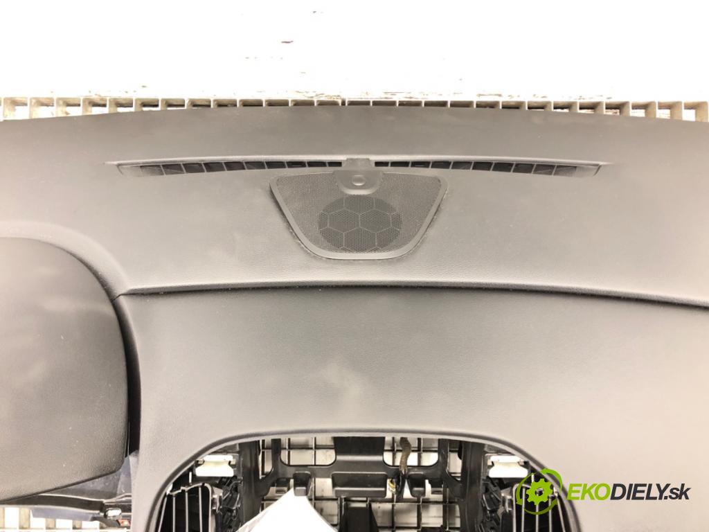 OPEL ASTRA J (P10) 2009 - 2015    1.3 CDTI (68) 70 kW [95 KM] olej napędowy 2009 - 2  Palubná doska  (Palubné dosky)