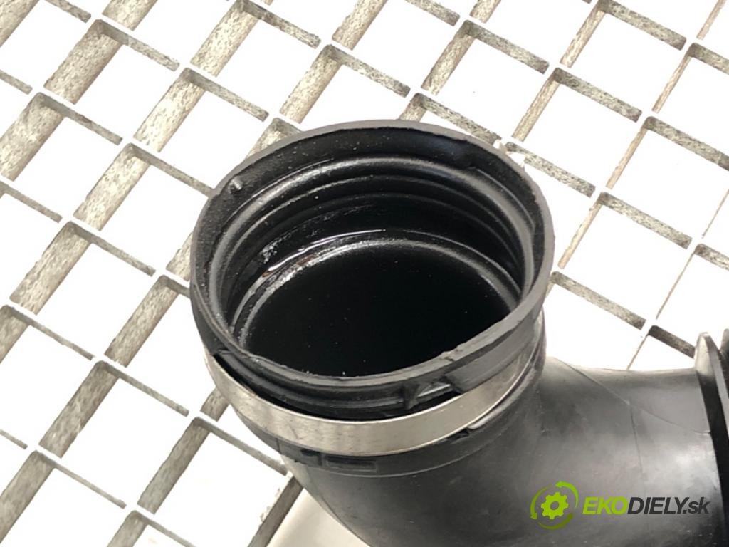 OPEL MOVANO A Autobus (X70) 1998 - 2022    2.5 CDTI (JD) 74 kW [101 KM] olej napędowy 2007 -   Rúra hadice trubka vzduchu  (Hadice chlazení vzduchu)