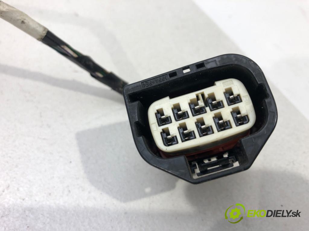 FORD GALAXY II nadwozie wielkoprzestrzenne (MPV) 2010 149 kW 2.0 EcoBoost 1999 zámok přední část pravý