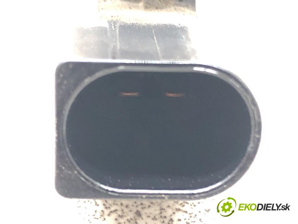 VW PASSAT B6 (3C2) 2005 - 2010    1.4 TSI 90 kW [122 KM] benzyna 2007 - 2010  Lišta vstrekovacia Vstrekovacie ventily 03C906036F (Vstrekovacie lišty)