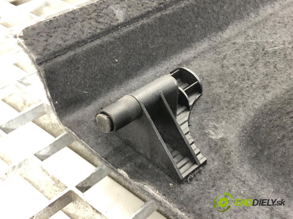 VW GOLF V (1K1) 2003 - 2010    1.4 16V 55 kW [75 KM] benzyna 2003 - 2006  Pláto zadná  (Pláta zadné)