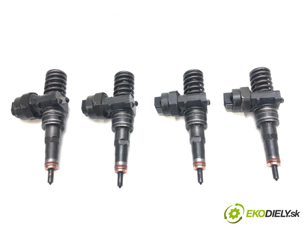 VW PASSAT B5 Variant (3B5) 1997 - 2001    1.9 TDI 85 kW [115 KM] olej napędowy 1998 - 2000  vstrekovače 0414720007 038130073F (Vstrekovače)