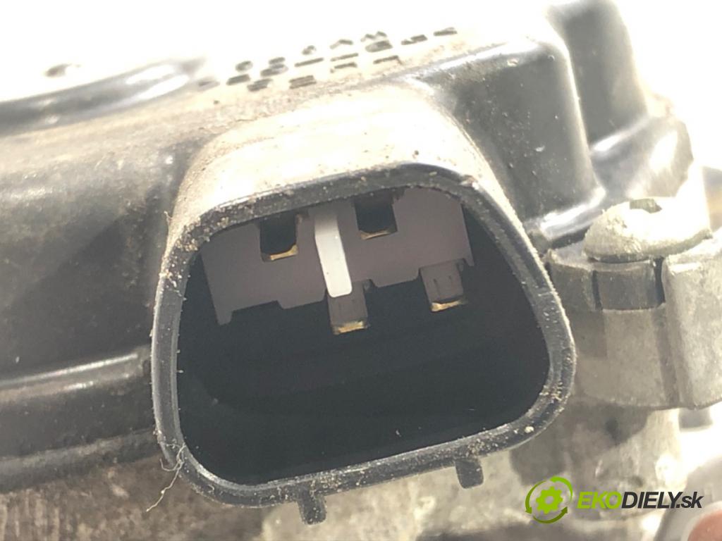 NISSAN NOTE (E12) 2012 - 2022    1.5 dCi 66 kW [90 KM] olej napędowy 2013 - 2022  Mechanizmus stieračov predný  (Motorčeky stieračov predné)