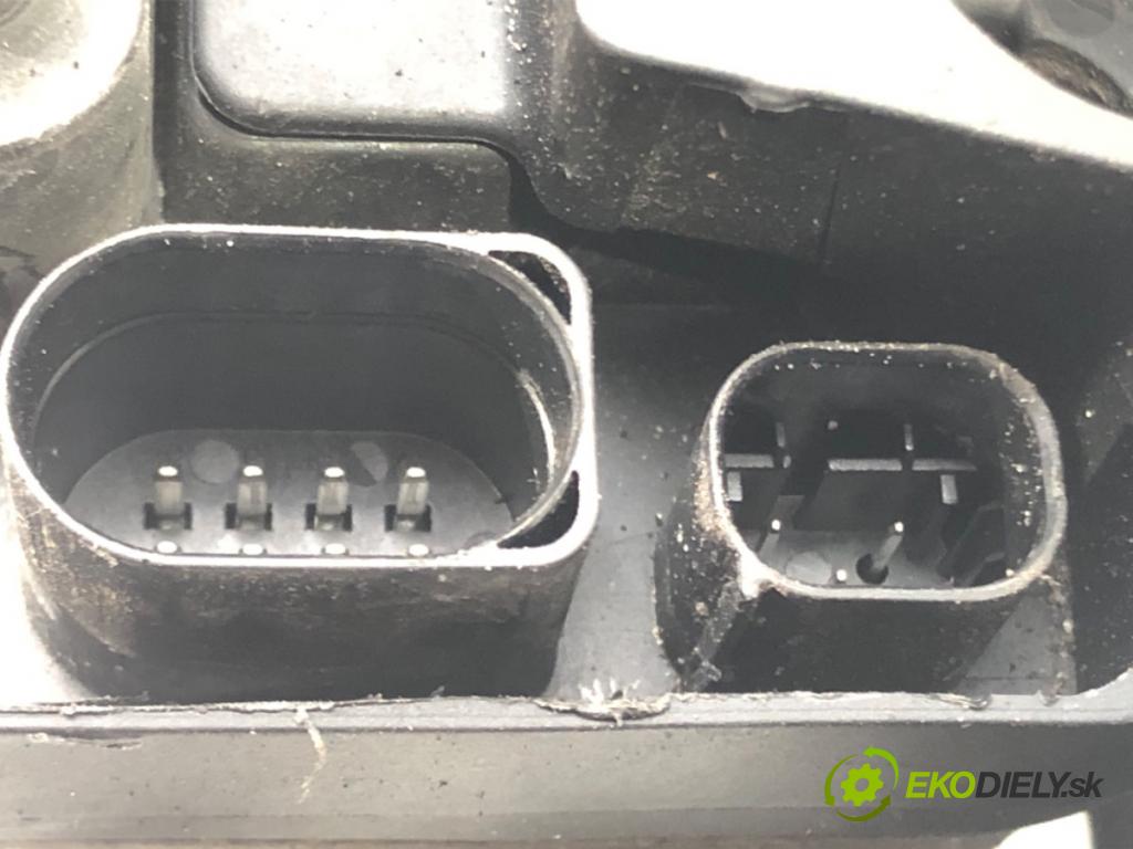 VW GOLF PLUS V (5M1, 521) 2004 - 2013    2.0 TDI 103 kW [140 KM] olej napędowy 2005 - 2011  Webasto 1K0815005EB (Webasto ohřívače)