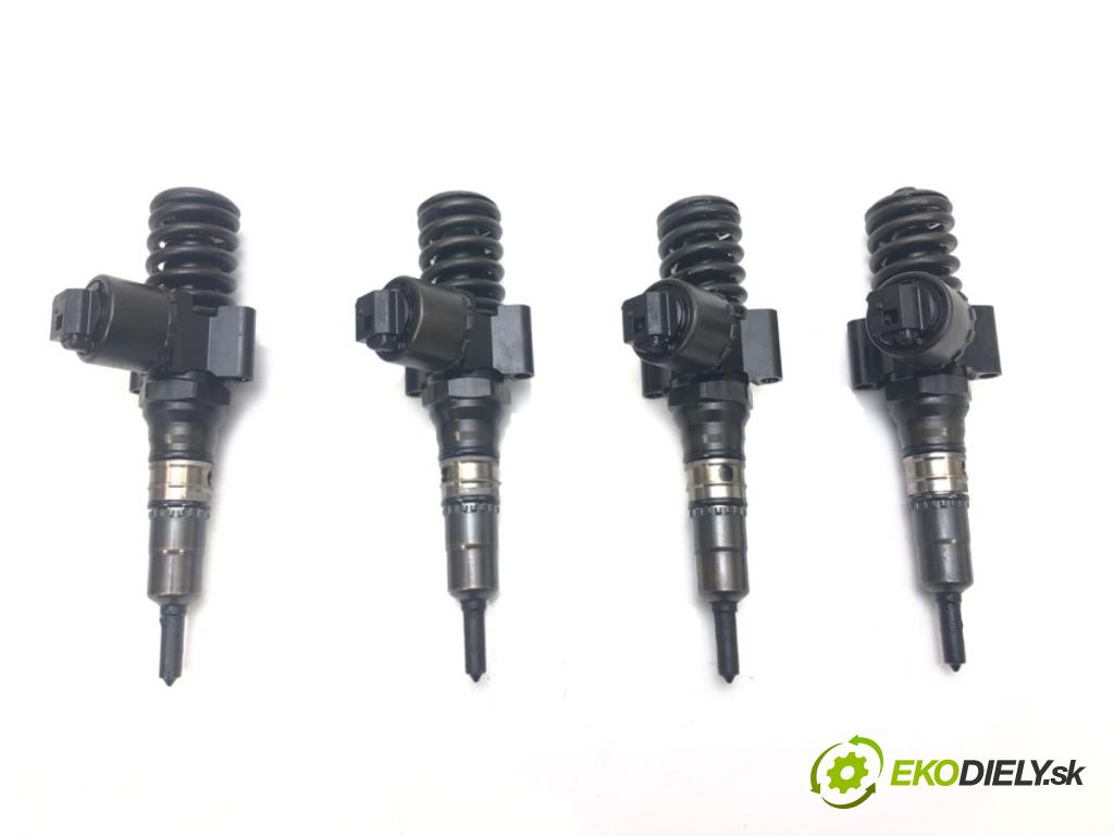 VW GOLF PLUS V (5M1, 521) 2004 - 2013    2.0 TDI 103 kW [140 KM] olej napędowy 2005 - 2011  vstrekovače 03G130073G 0414720404 (Vstrekovače)