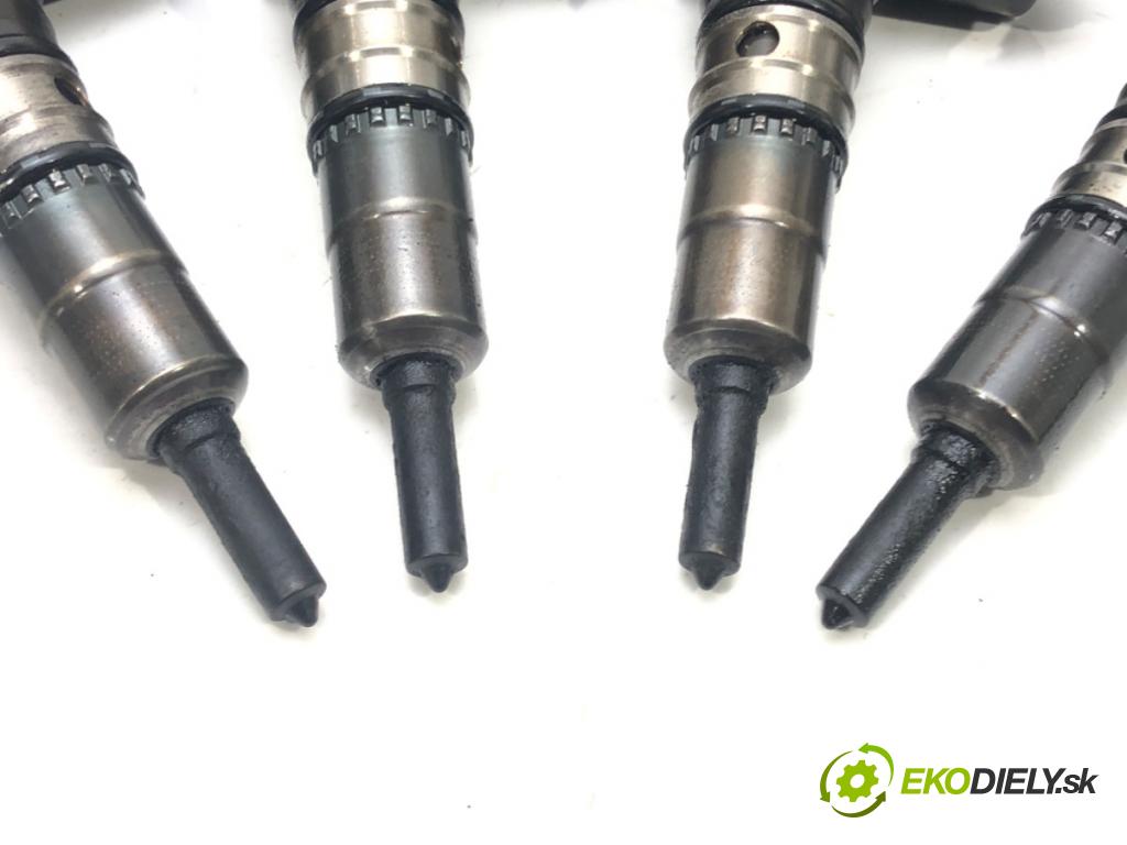 VW GOLF PLUS V (5M1, 521) 2004 - 2013    2.0 TDI 103 kW [140 KM] olej napędowy 2005 - 2011  vstrekovače 03G130073G 0414720404 (Vstrekovače)