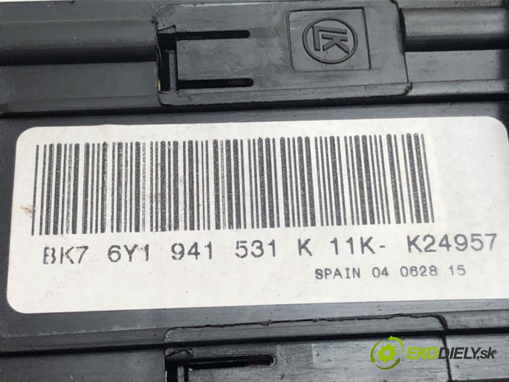 SKODA FABIA I (6Y2) 1999 - 2008    1.4 TDI 55 kW [75 KM] olej napędowy 2003 - 2008  Spínač svetiel na prístrojovej doske 6Y1941531K (Prepínače, spínače, tlačidlá a ovládače kúrenia)