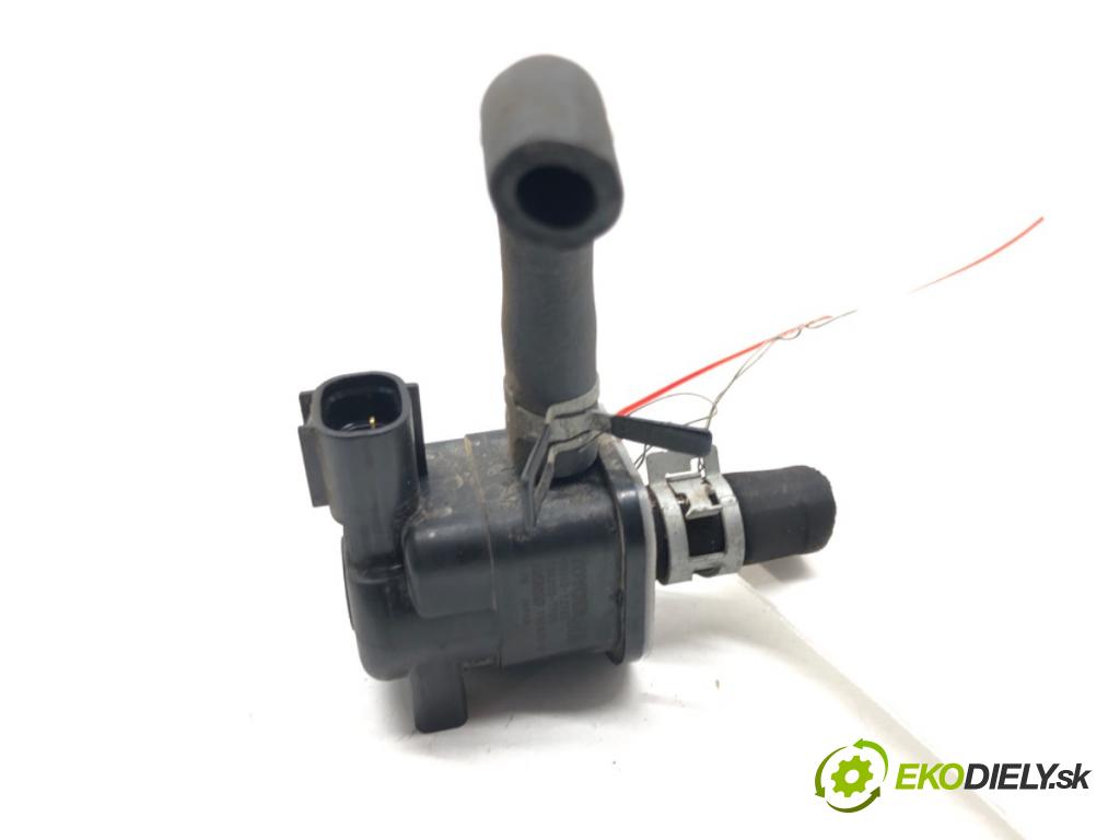 TOYOTA YARIS (_P13_) 2010 - 2022    1.0 (KSP130) 53 kW [72 KM] benzyna 2018 - 2022  Ventil tlaku 136200-7120 (Ventily)