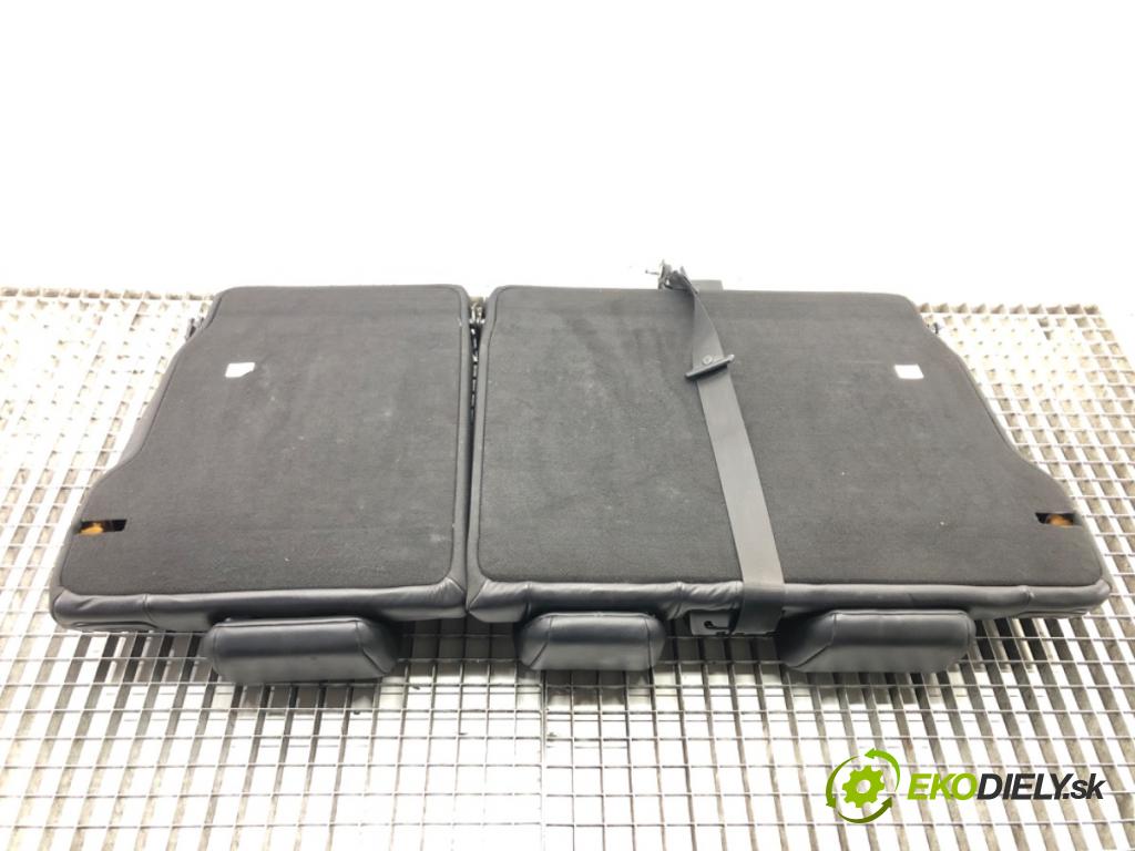 FORD KUGA I 2008 - 2012    2.0 TDCi 100 kW [136 KM] olej napędowy 2008 - 2012  Sedadlo zad  (Sedačky, sedadlá)