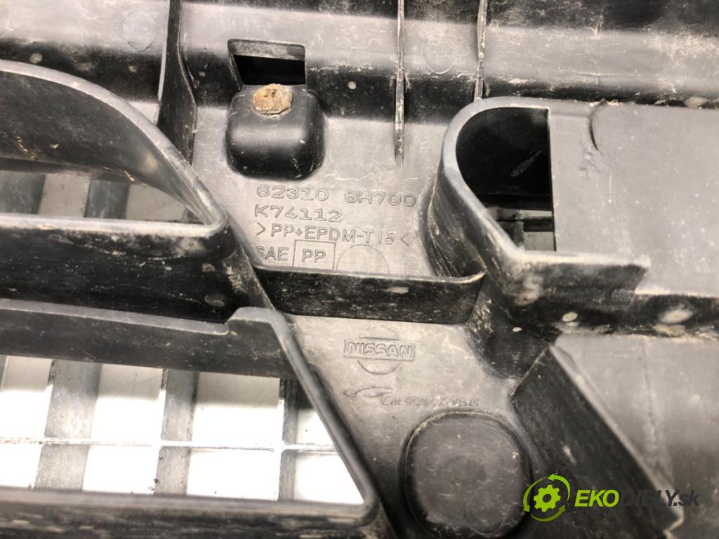 NISSAN X-TRAIL I (T30) 2001 - 2013    2.2 DCi 84 kW [114 KM] olej napędowy 2004 - 2013  mřížka maska  (Mřížky (masky) chladičů)